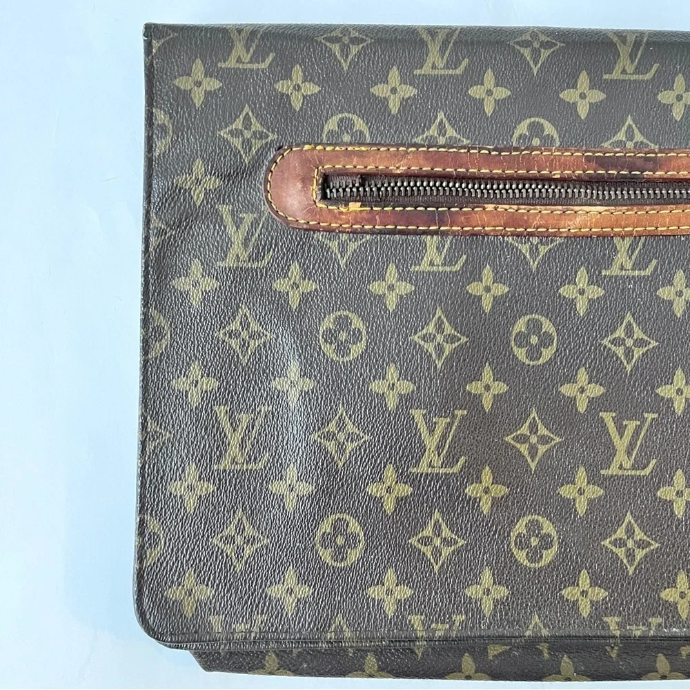 Louis Vuitton Vintage 80s Monogram Document Folding Laptop Portfolio Clutch